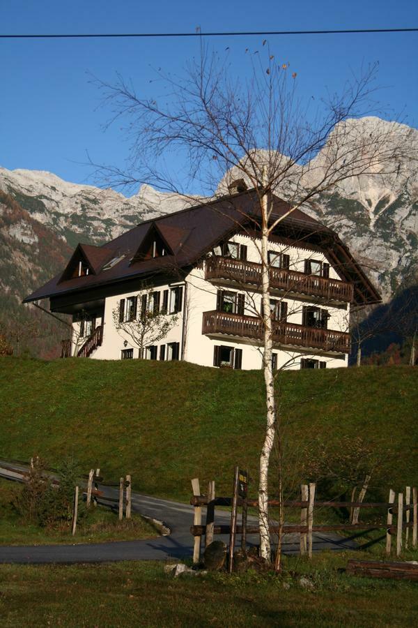 Apartments Mija Krotica Exterior photo